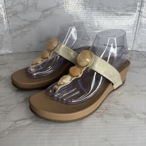 aetrex Elyse Size 10 Gold Wedge Toe Post Jeweled Comfort Platform Sandals